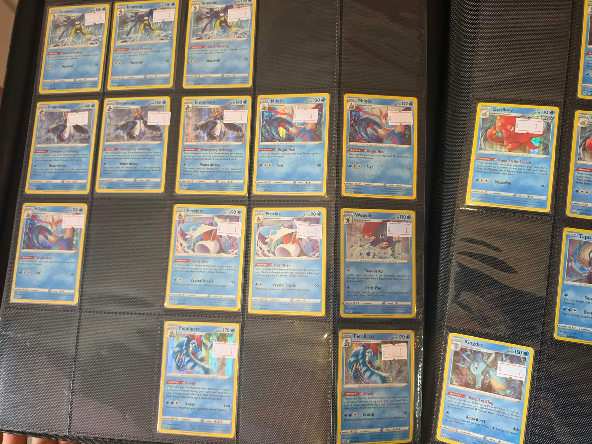 15x Random Pokémon Holo Cards – Assorted