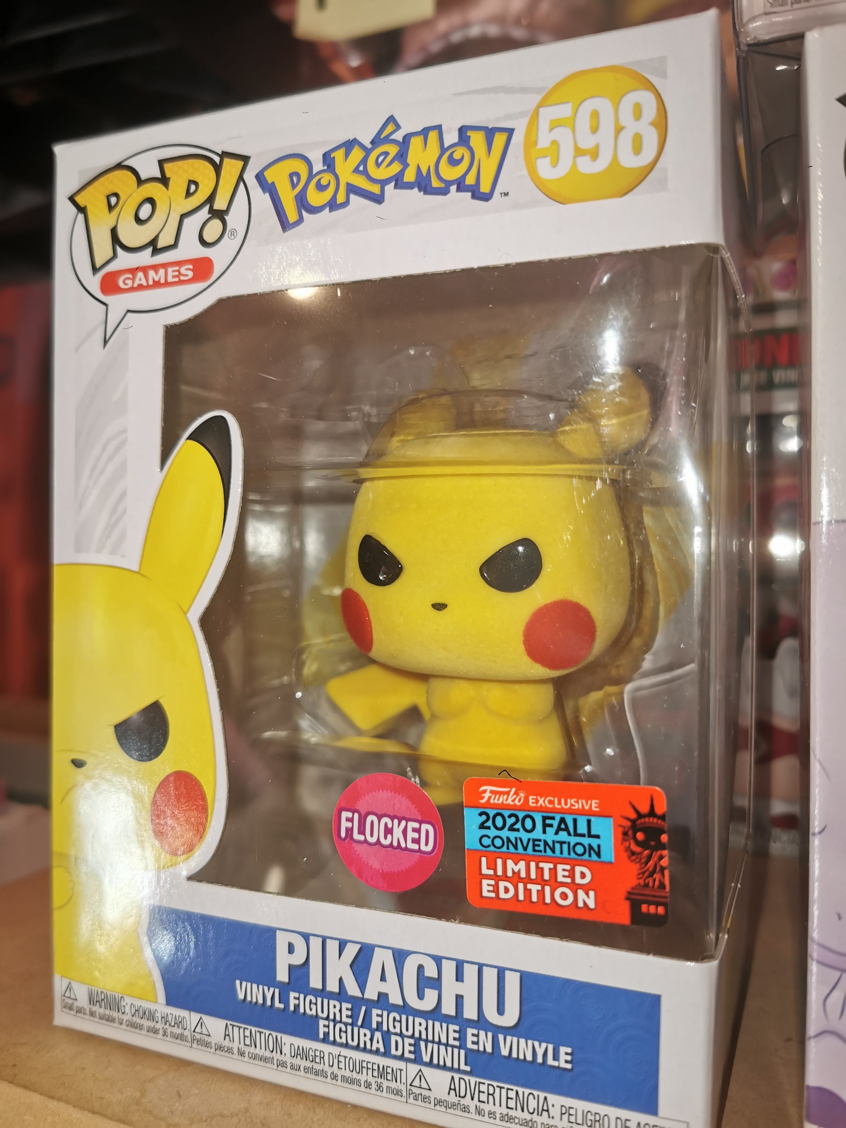 Pikachu FLOCKED #598 Pokémon Funko Pop
