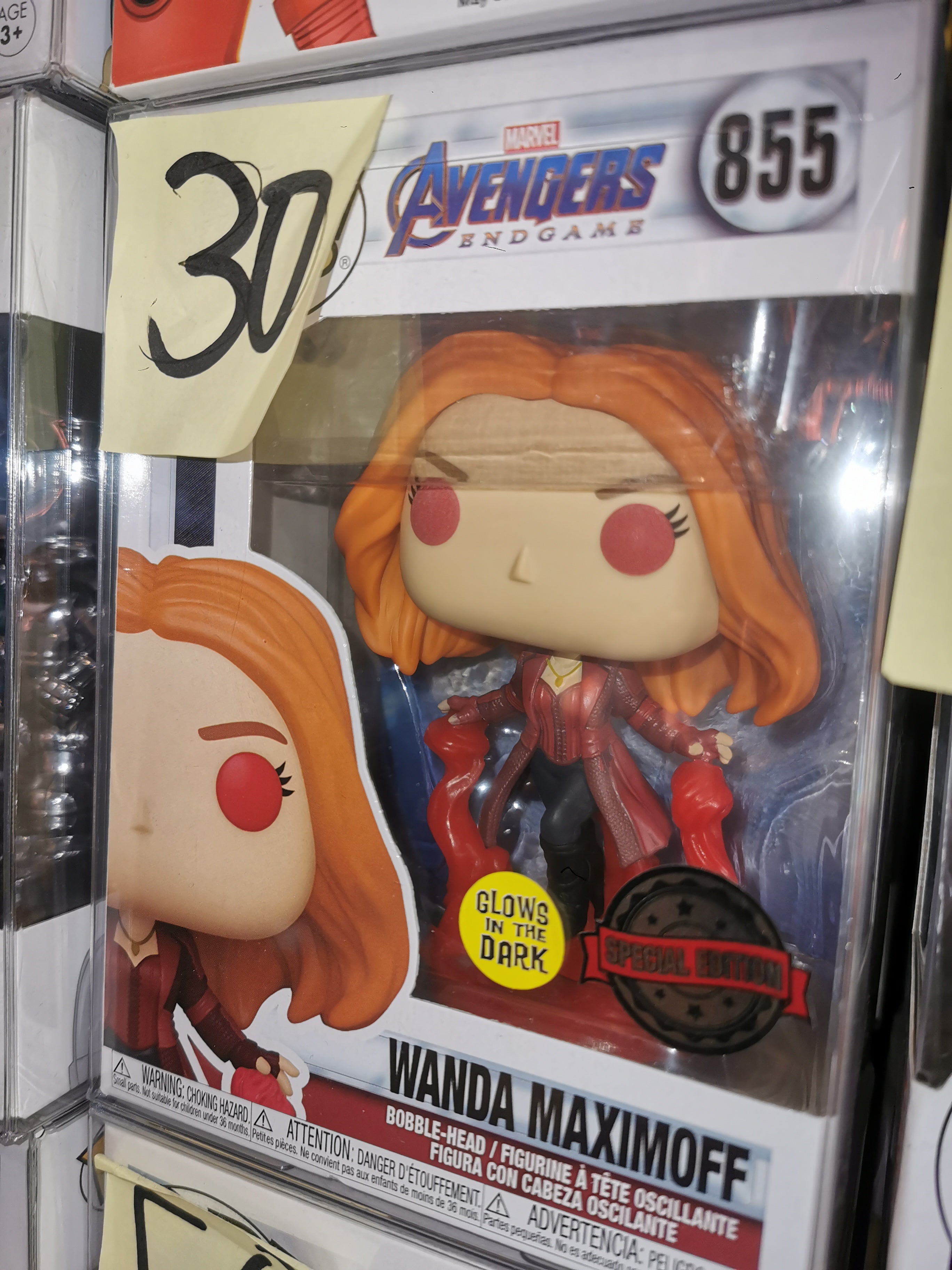 Wanda Maximoff GITD #855 WandaVision Funko Pop2
