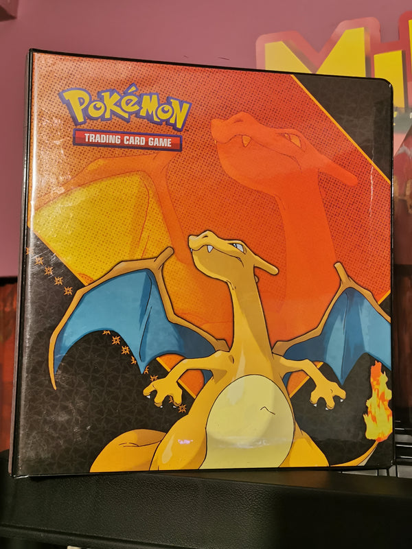 Pokémon TCG Charizard 3-Ring Card Binder Album