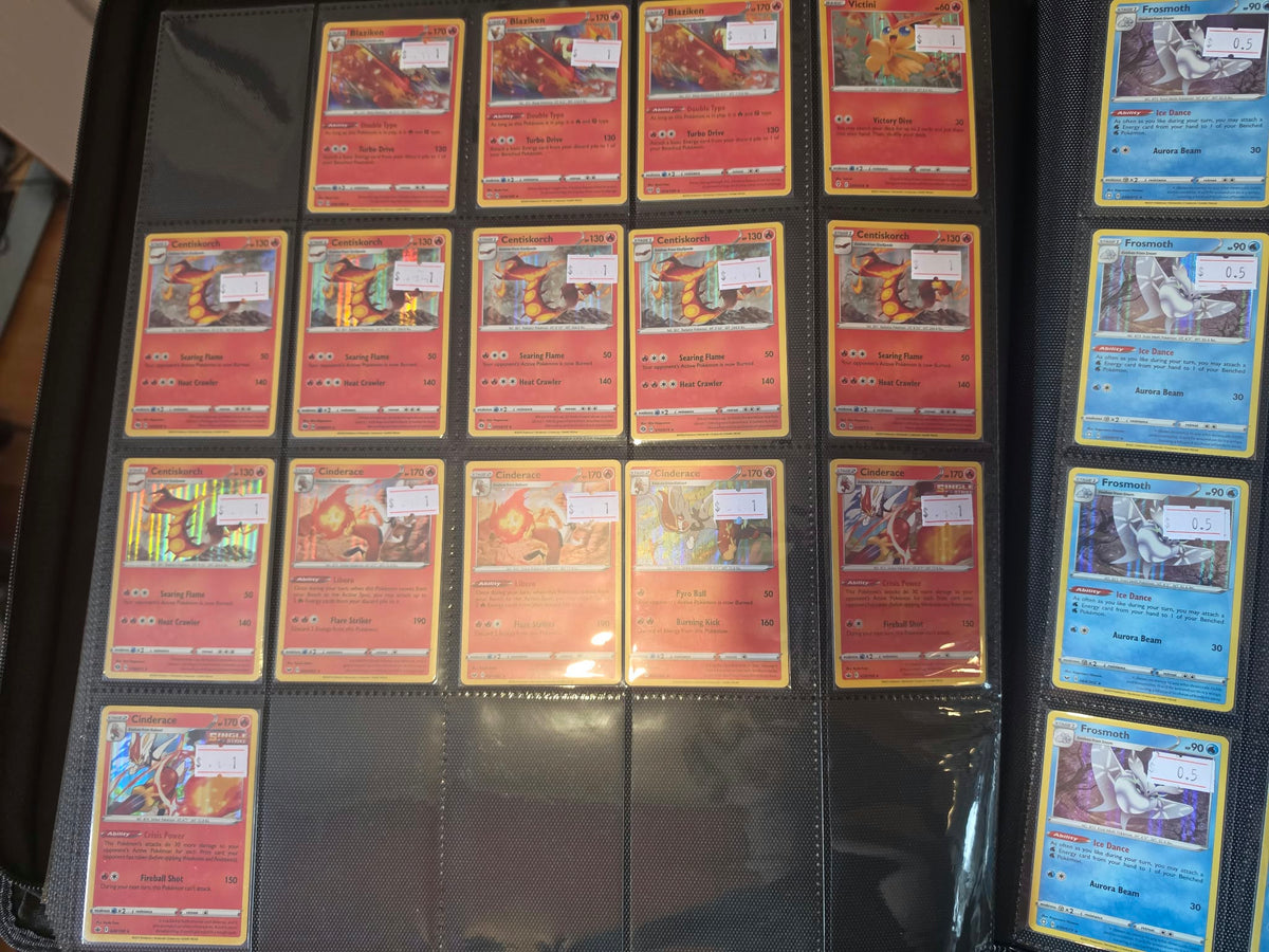 15x Random Pokémon Holo Cards – Assorted