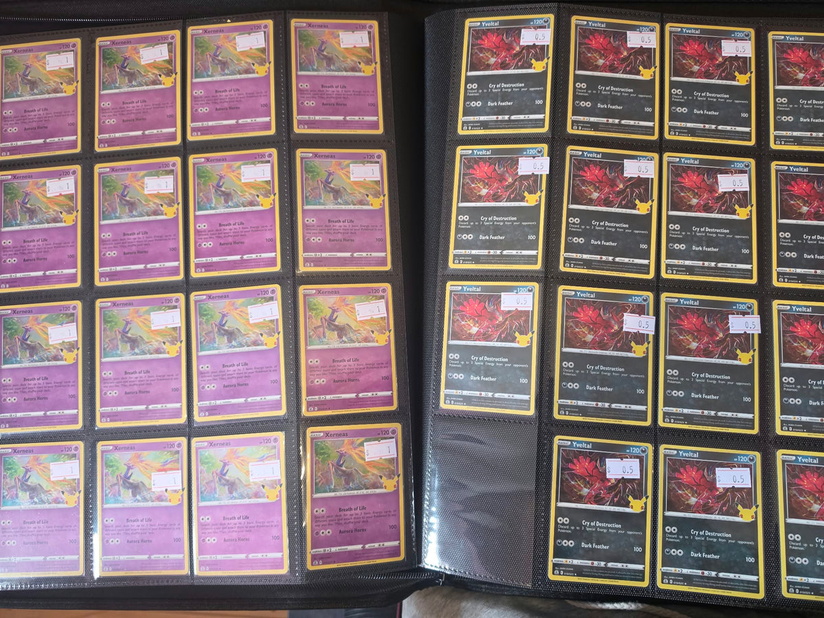 15x Random Pokémon Holo Cards – Assorted